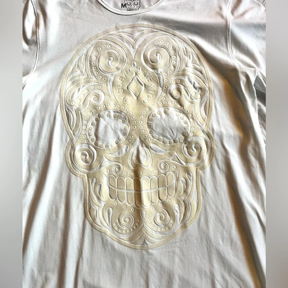 !Ay Guey! White Skull Graphic Men's T-Shirt Size Medium NWT - Picture 2 of 14